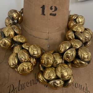 MONET VINTAGE STATEMENT PIECE NECKLACE GOD BUTTON CLUSTERS RARE